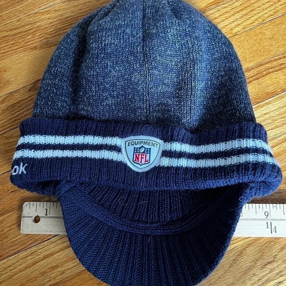 NFL Chargers Beanie - Picture 5 of 6